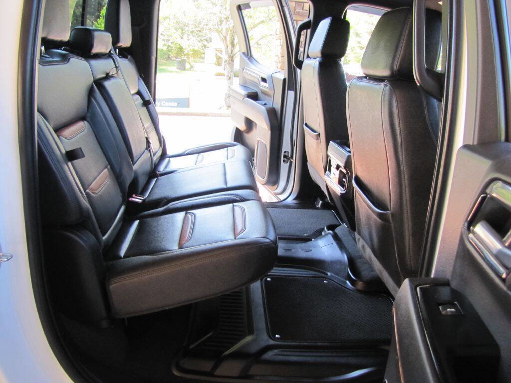 Used 2023 GMC Sierra 1500 AT4 w/ Technology Package AWD/4WD image 19