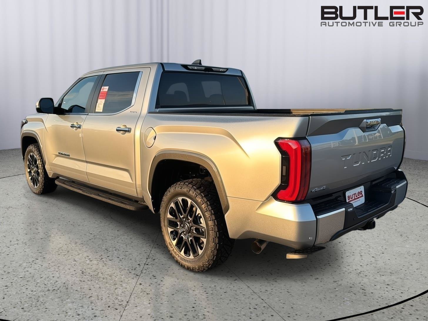 New 2026 Toyota Tundra Limited AWD/4WD image 4