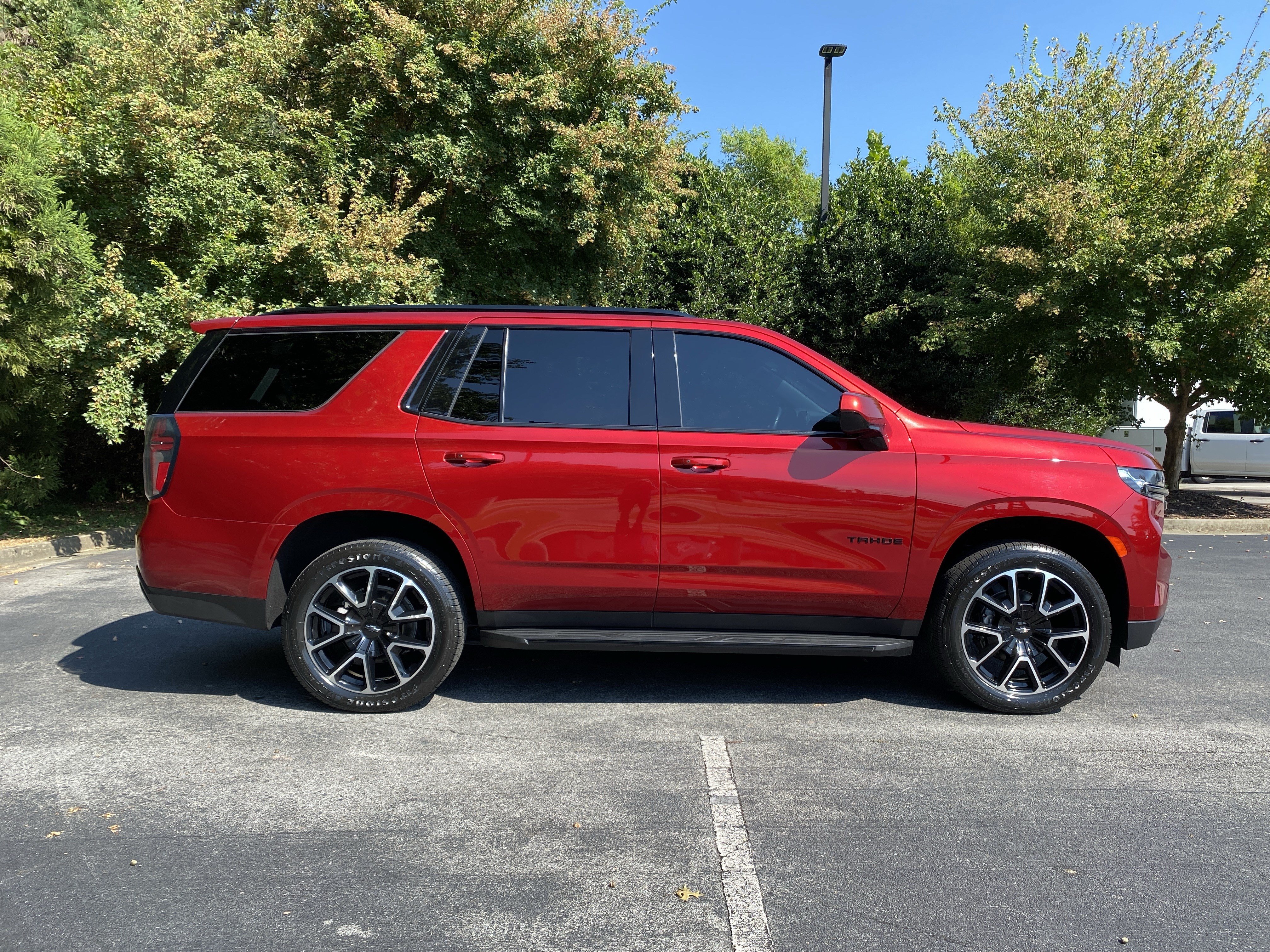 Used 2021 Chevrolet Tahoe RST RWD image 10