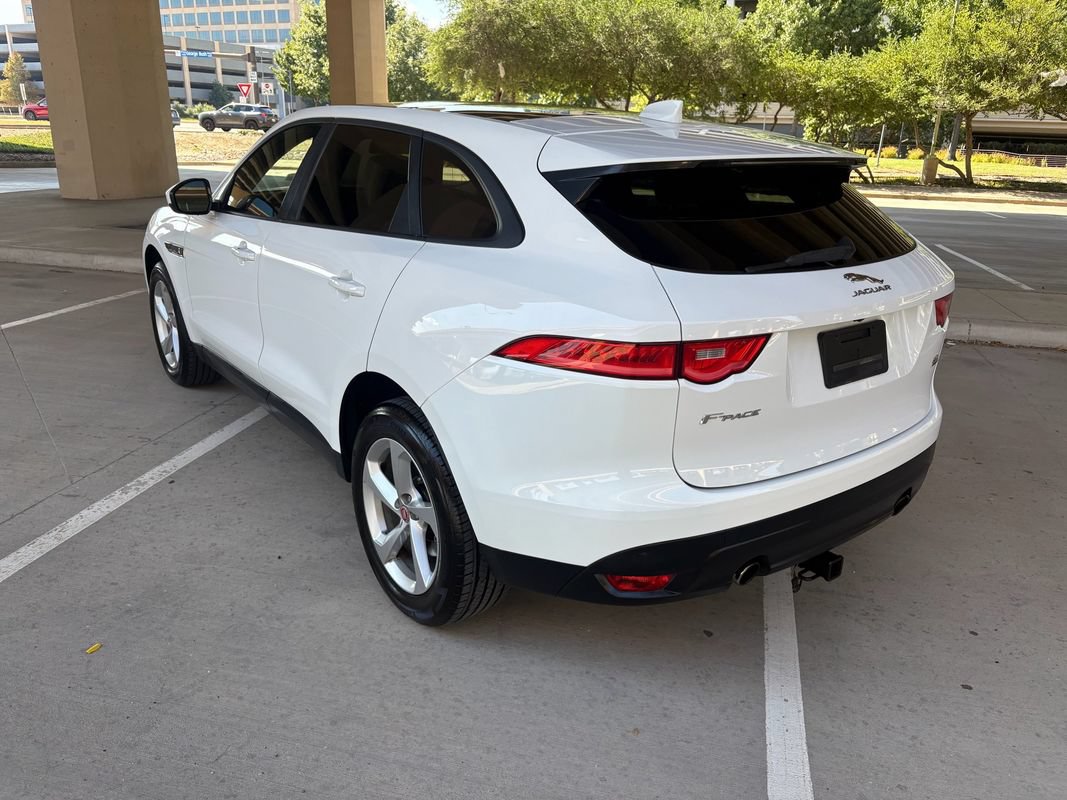 Used 2018 Jaguar F-PACE Premium AWD/4WD image 6