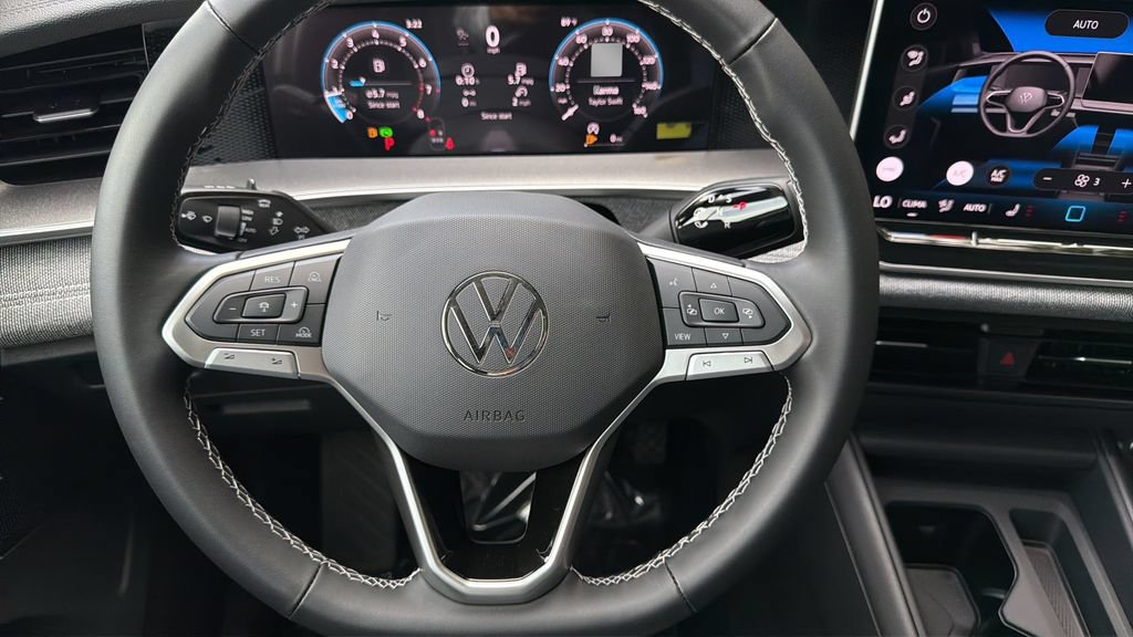 New 2026 Volkswagen Tiguan S FWD image 14