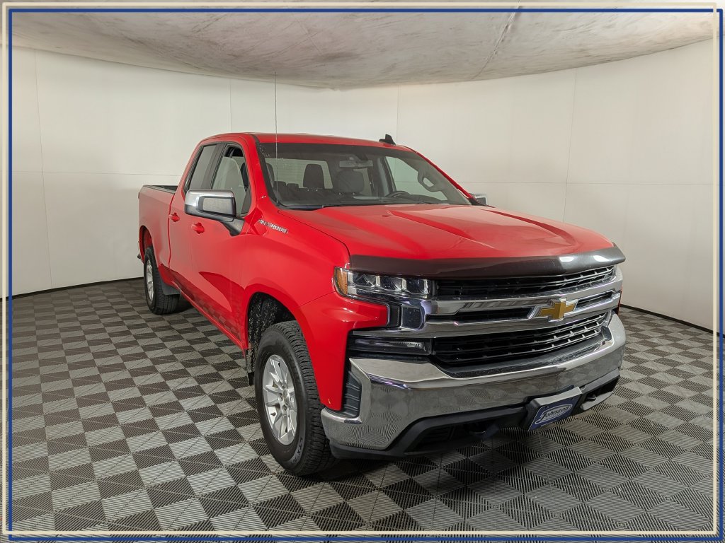 Used 2021 Chevrolet Silverado 1500 LT AWD/4WD image 5