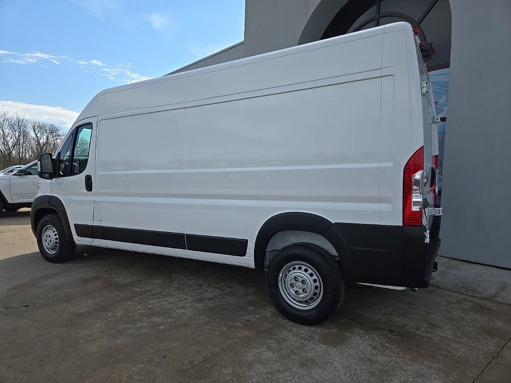 New 2026 RAM ProMaster 2500 w/ Convenience Group FWD image 6