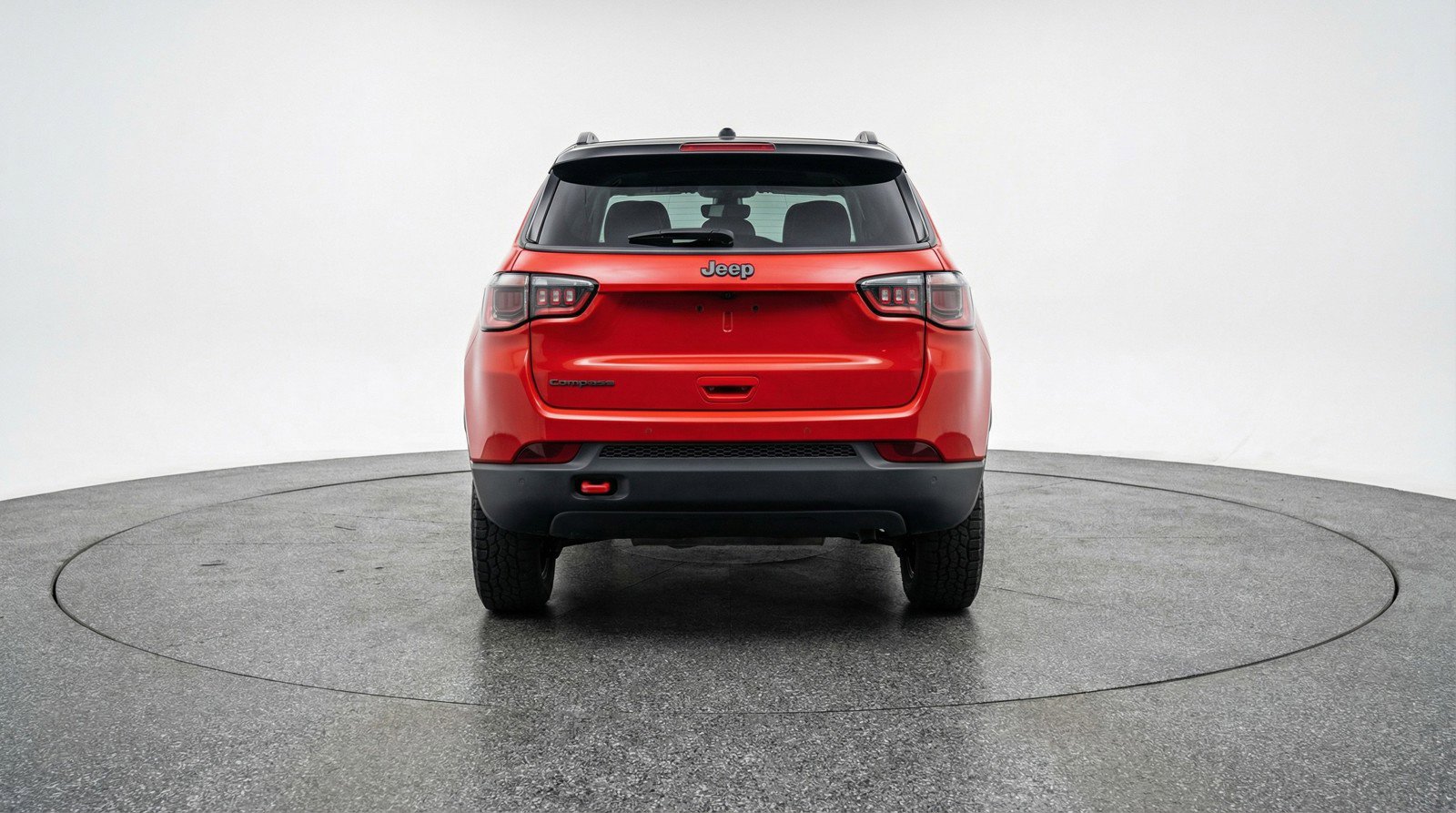 Used 2025 Jeep Compass Trailhawk image 7