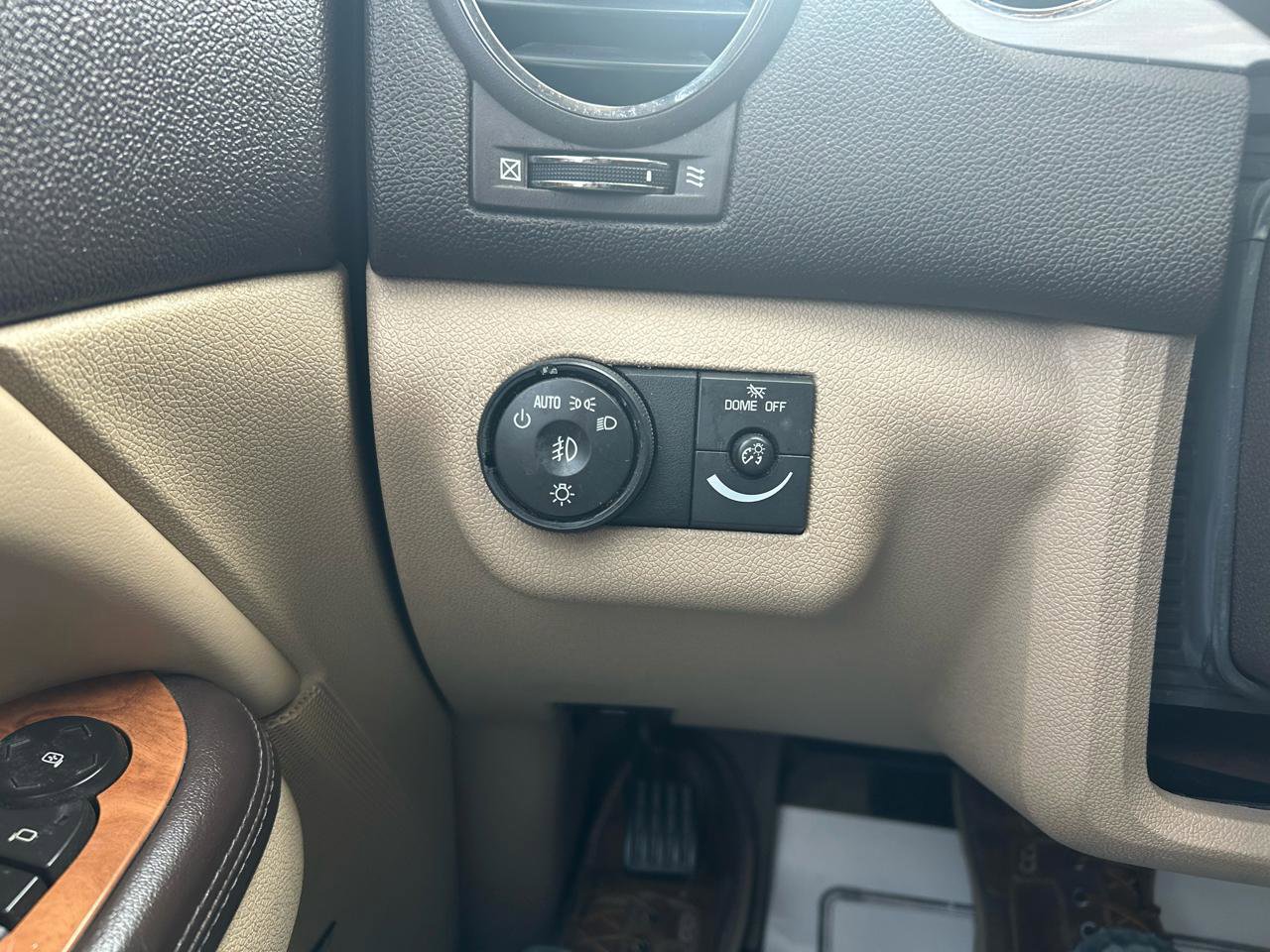 Used 2011 Buick Enclave CXL w/ Trailering Provision Package image 29