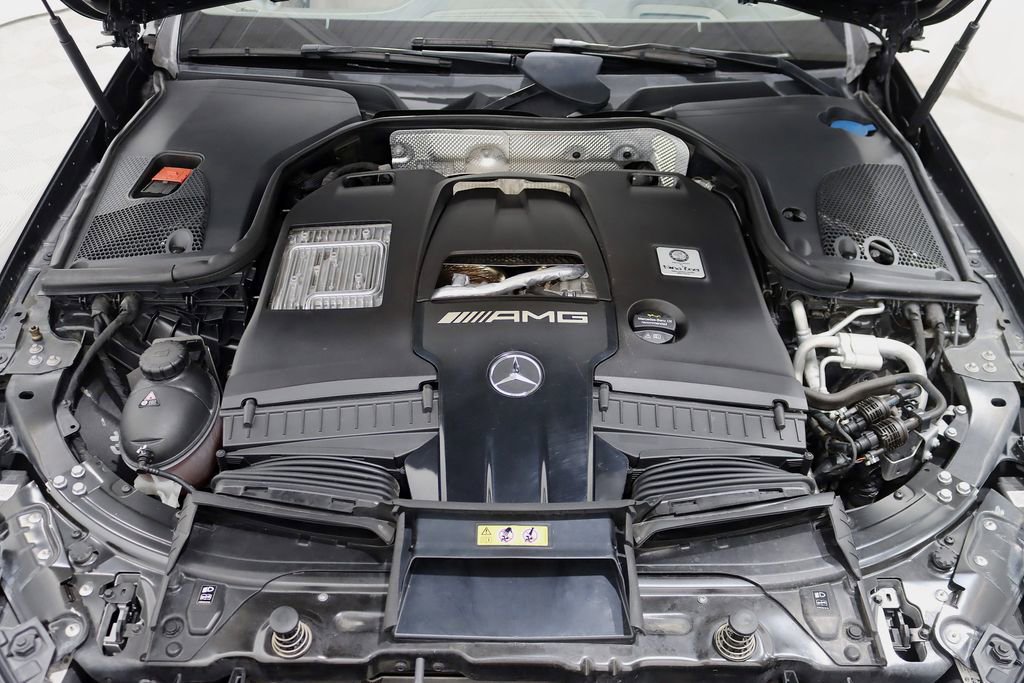 Used 2021 Mercedes-Benz AMG GT 63 image 48