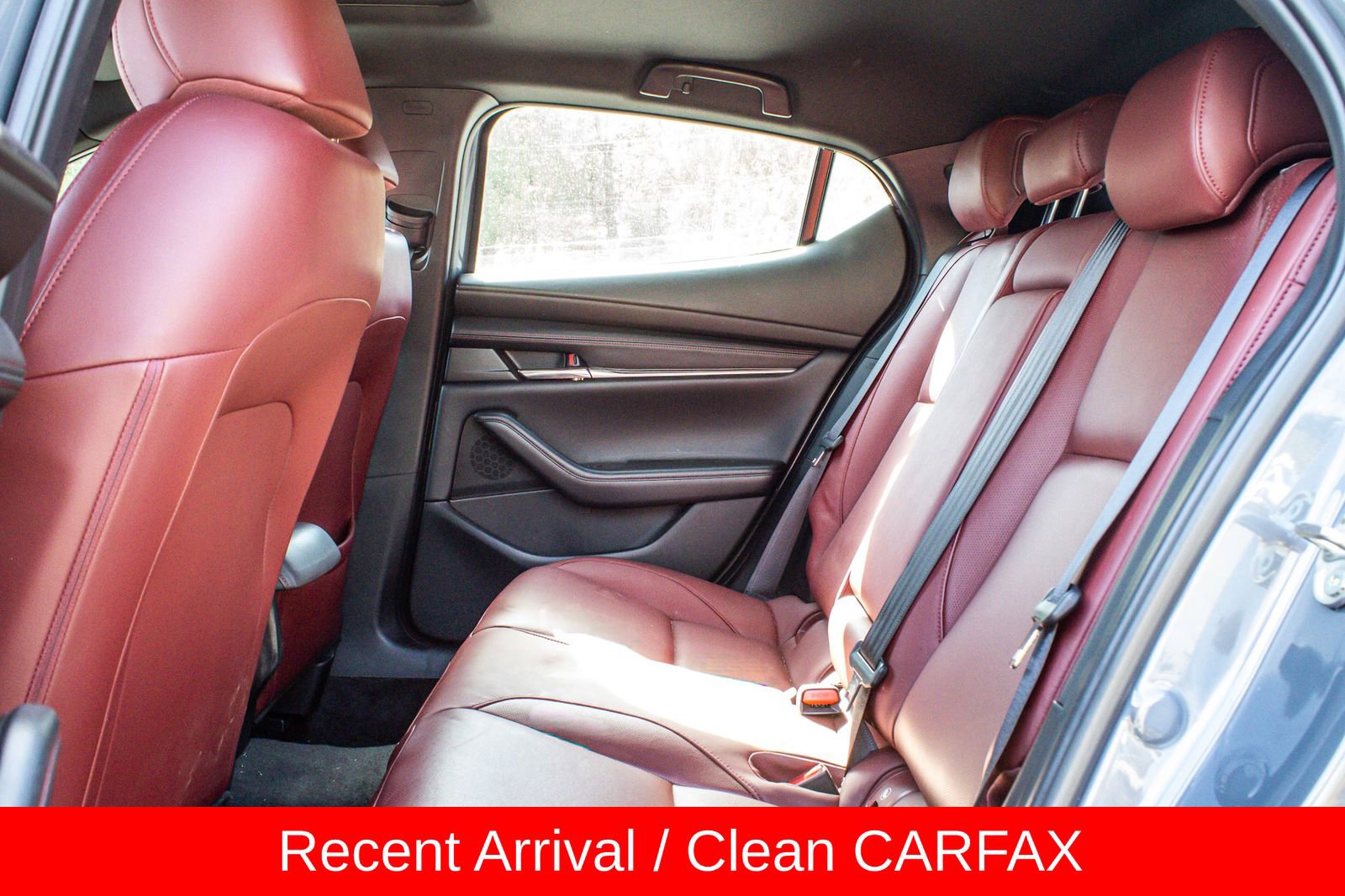 Used 2023 MAZDA MAZDA3 s image 12