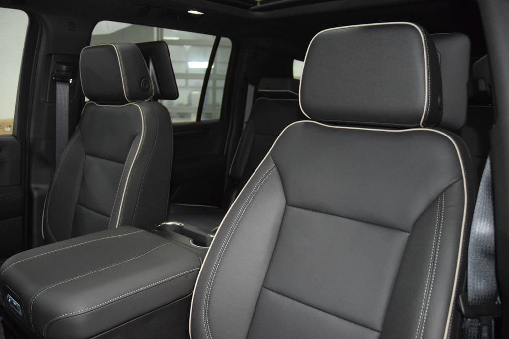 New 2026 Chevrolet Suburban Premier AWD/4WD image 42