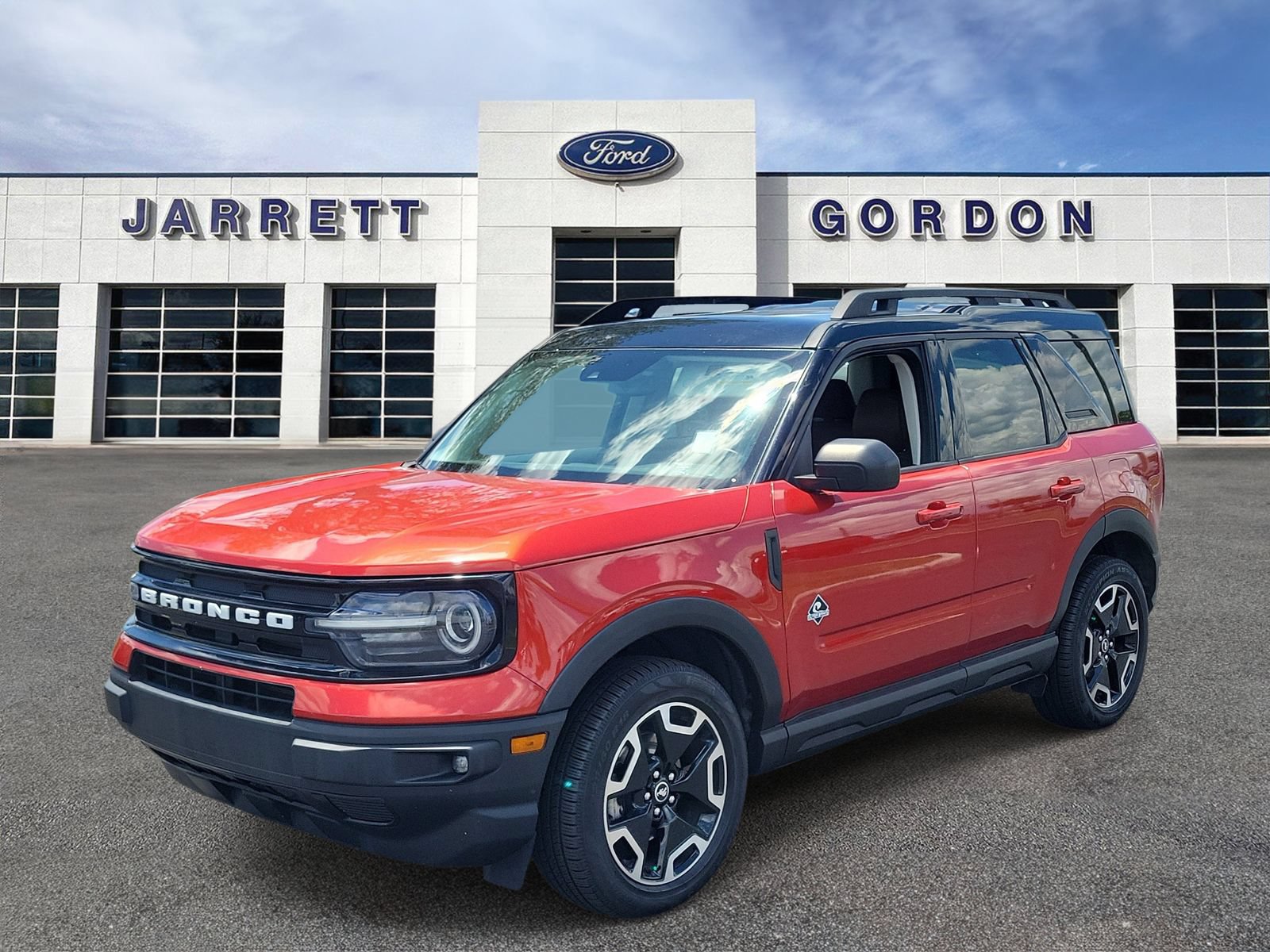 Certified 2022 Ford Bronco Sport Outer Banks AWD/4WD image 2