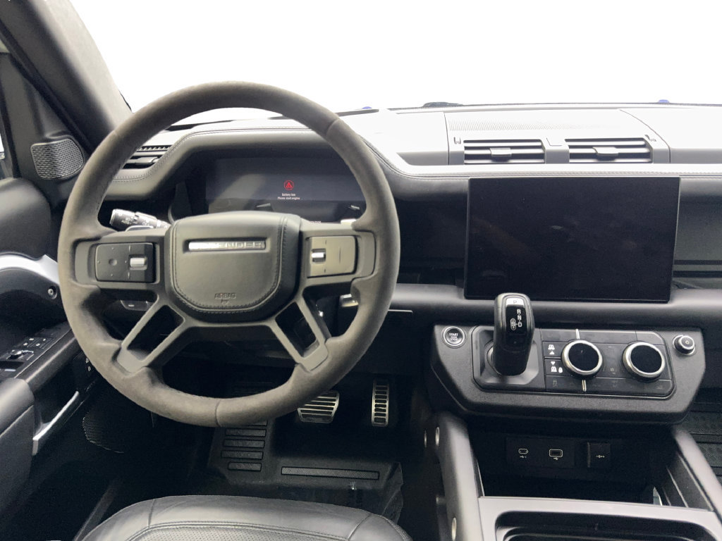 Used 2023 Land Rover Defender 110 V8 AWD/4WD image 55
