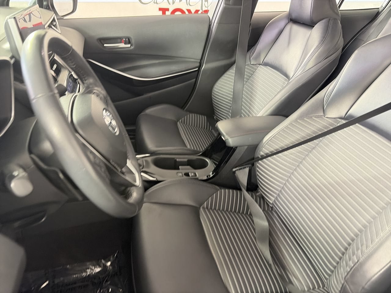 Used 2024 Toyota Corolla XSE FWD image 19