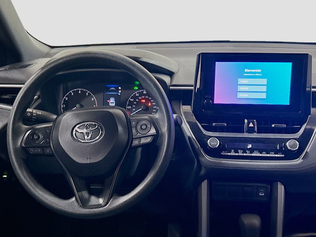 Used 2024 Toyota Corolla Cross AWD Hybrid image 18