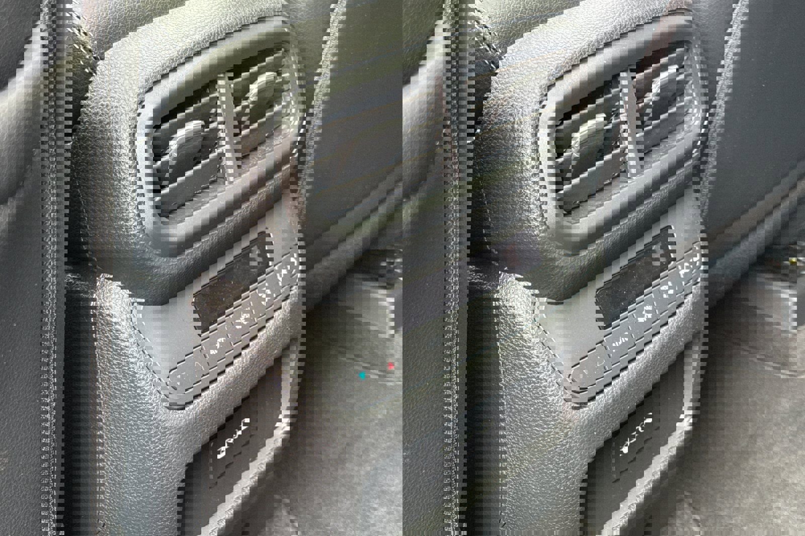 New 2025 Honda Pilot Touring image 14