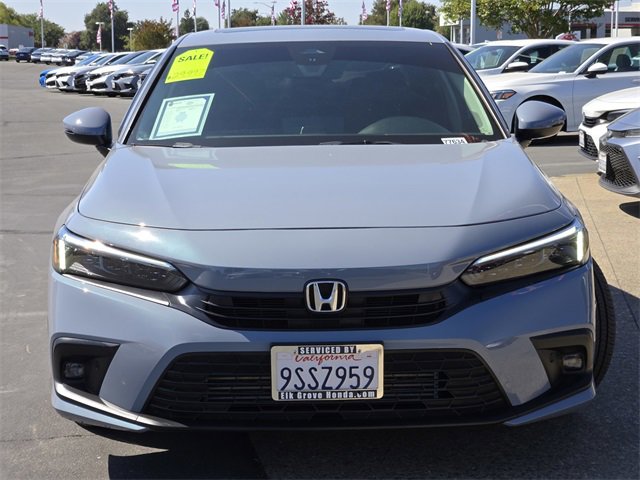 Used 2024 Honda Civic Touring image 2