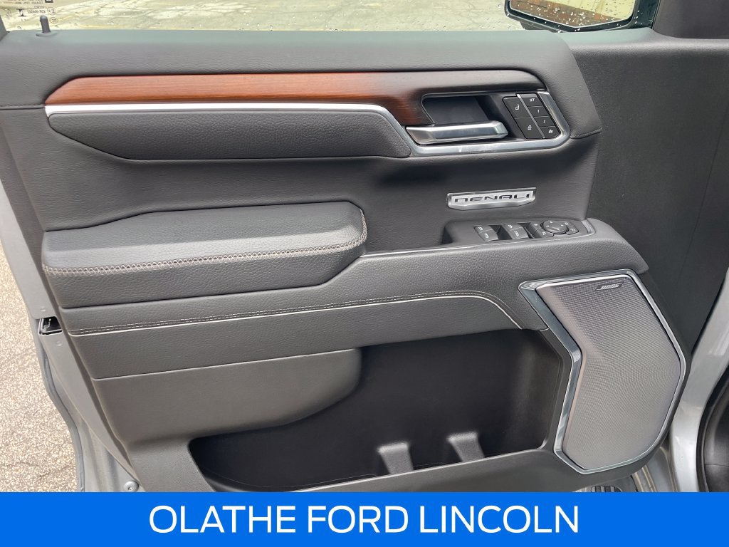 Used 2025 GMC Sierra 1500 Denali AWD/4WD image 15