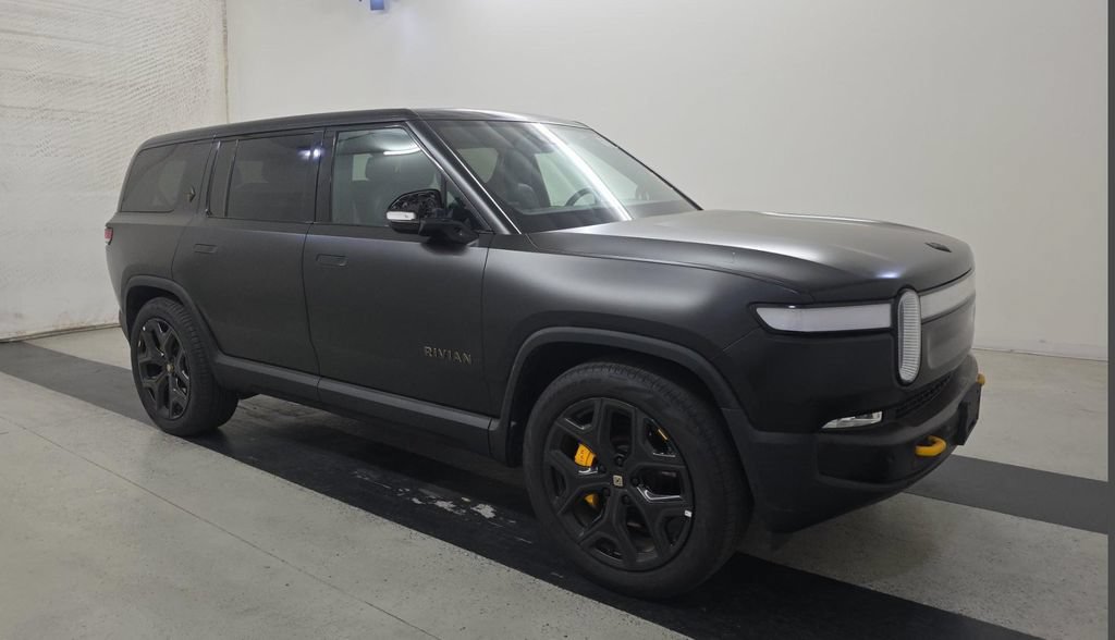 Used 2024 Rivian R1S Adventure AWD/4WD image 1