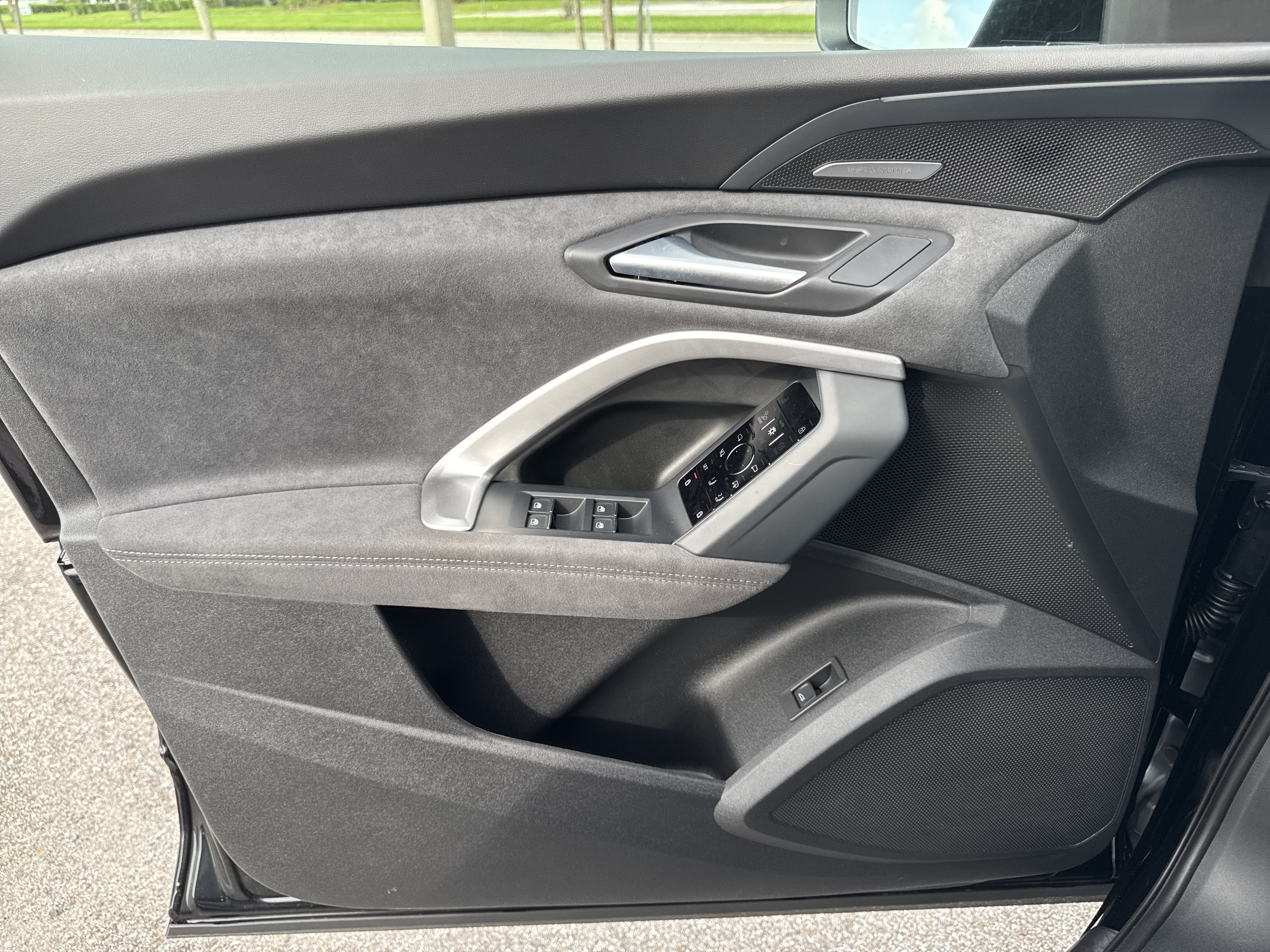 New 2026 Audi SQ5 Premium Plus AWD/4WD image 22