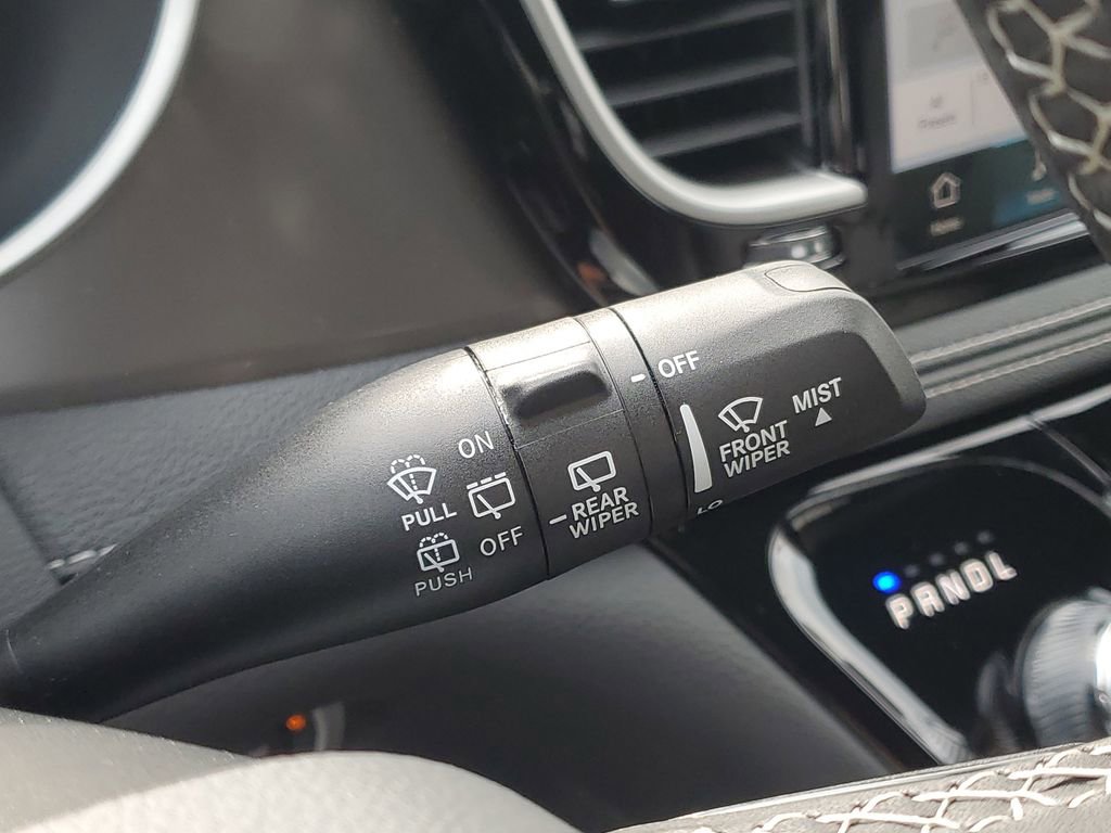New 2026 Chrysler Pacifica Select image 19