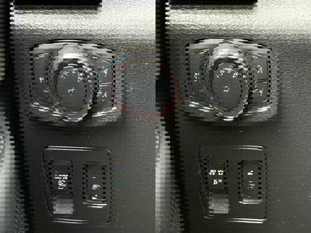 Used 2019 Ford Expedition Max Platinum image 19