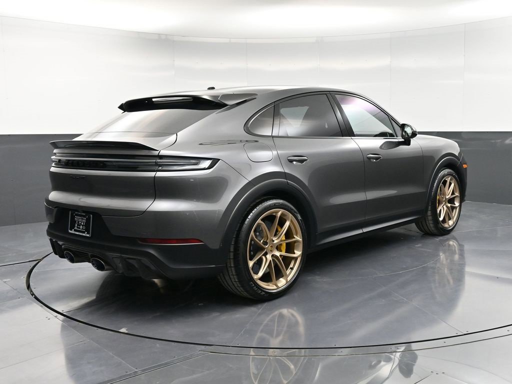 Certified 2024 Porsche Cayenne Turbo GT image 8