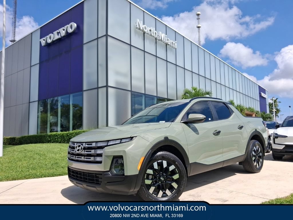 Used 2025 Hyundai Santa Cruz SEL FWD image 1