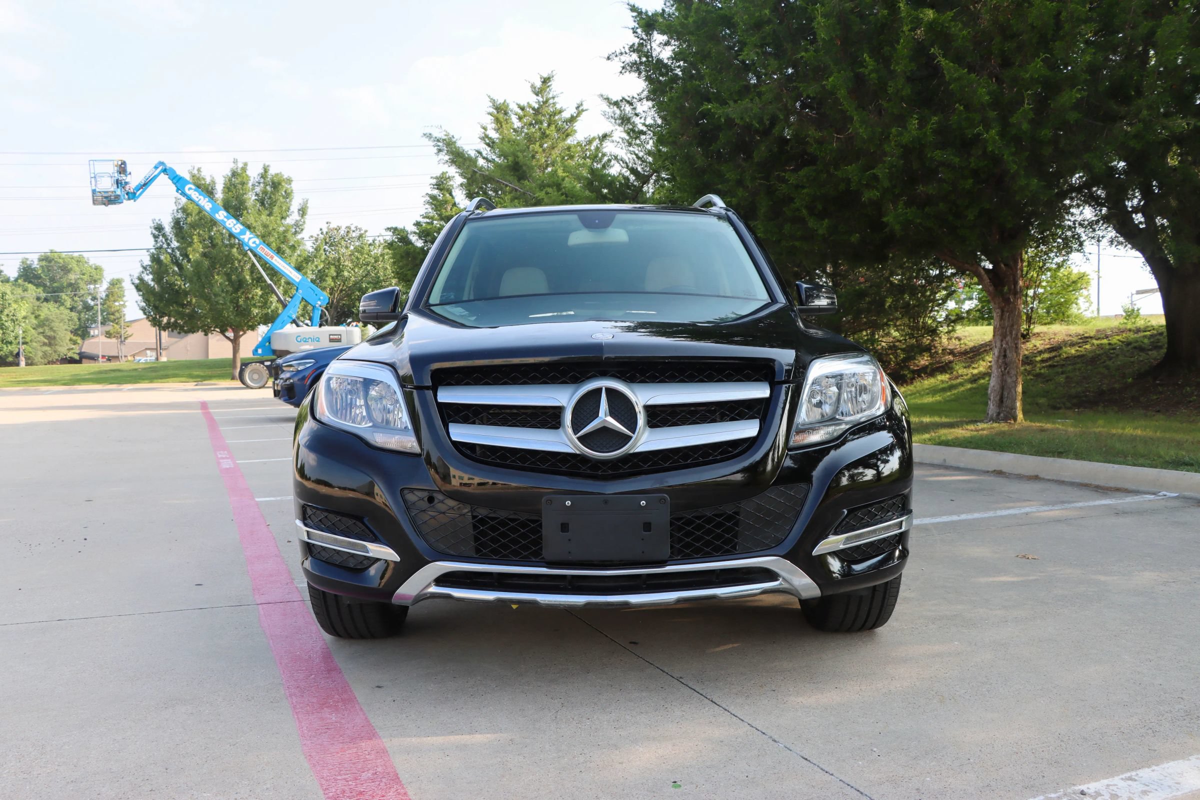 Used 2013 Mercedes-Benz GLK 350 2WD w/ Premium 1 Pkg image 2