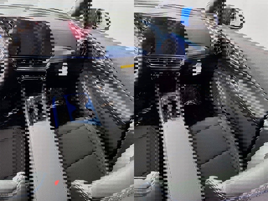 New 2026 Chevrolet Equinox EV LT image 17