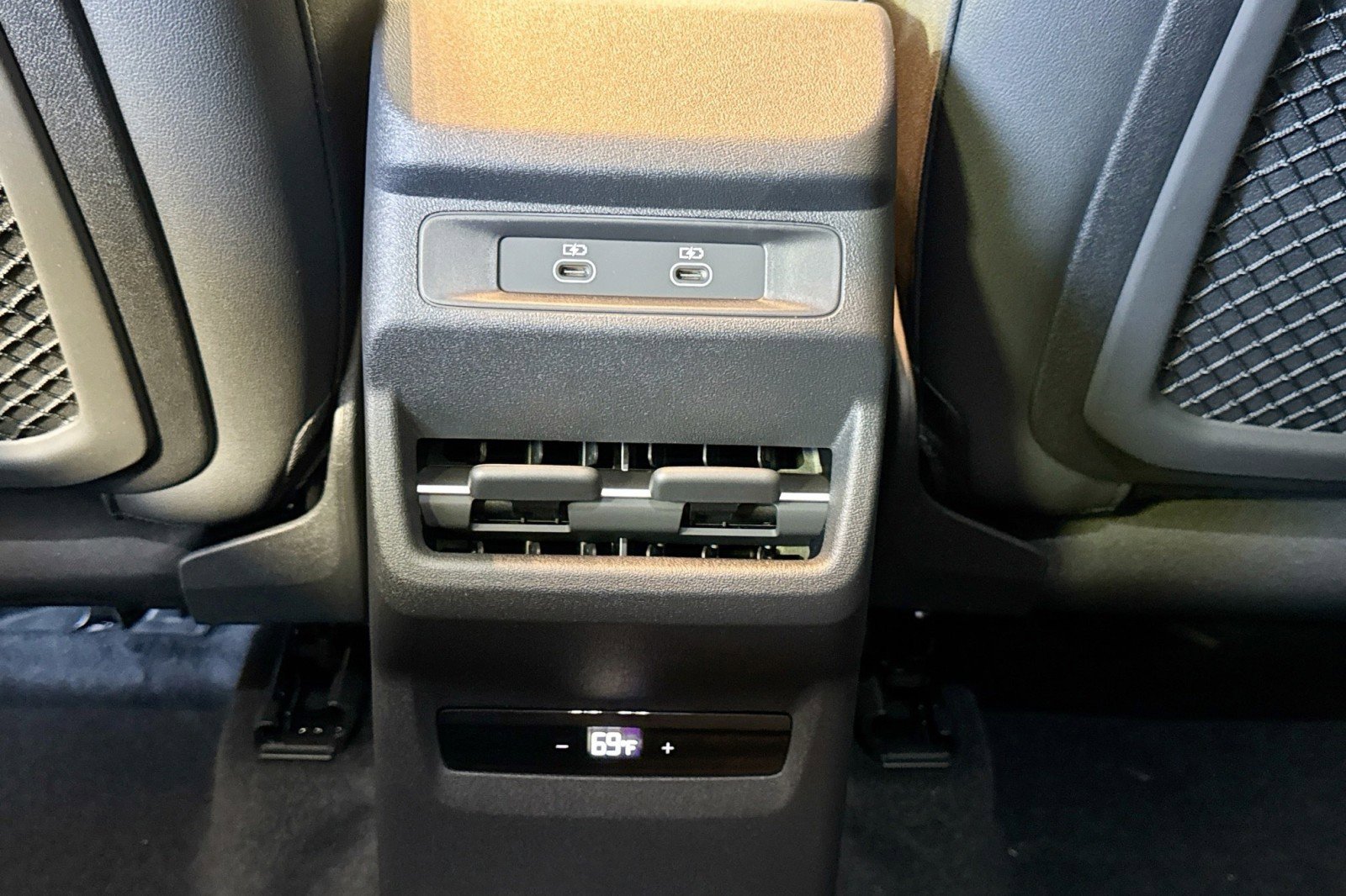 New 2026 Audi Q3 quattro 2.0T image 23