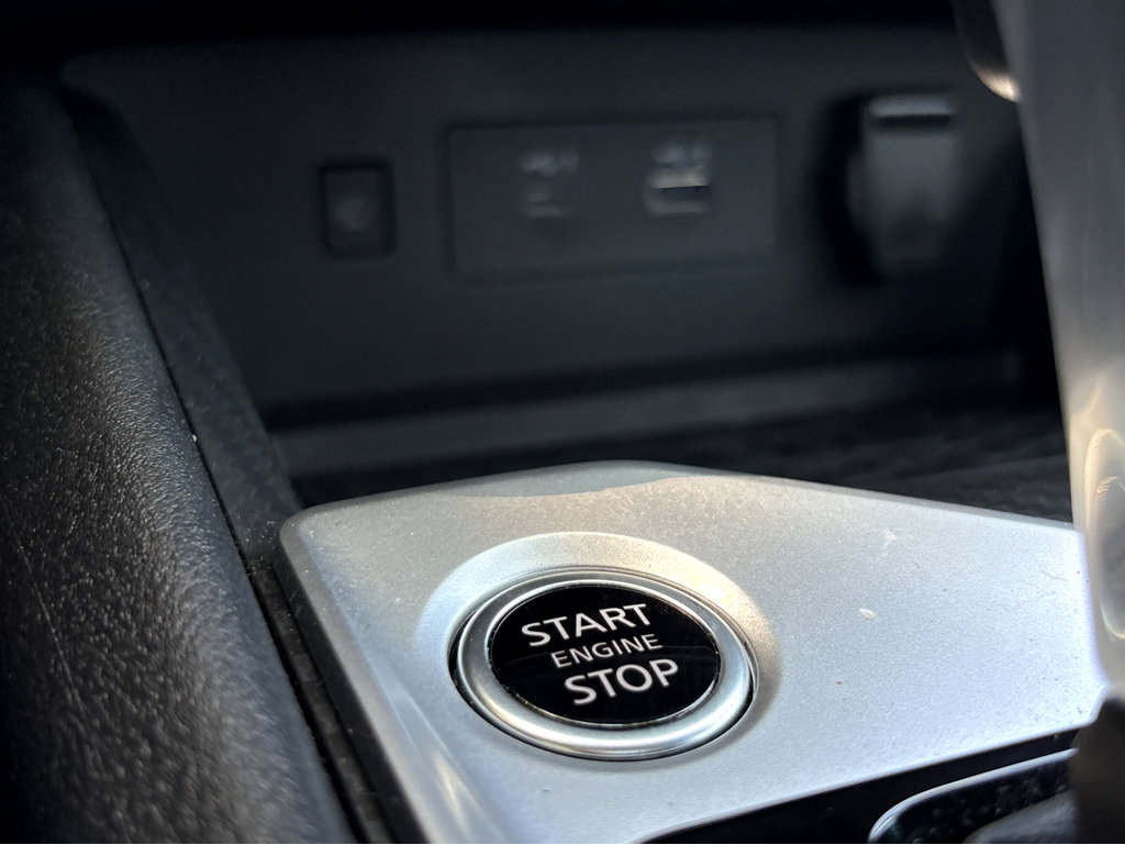 Used 2025 Nissan Altima 2.5 SV w/ SV Special Edition Package image 6