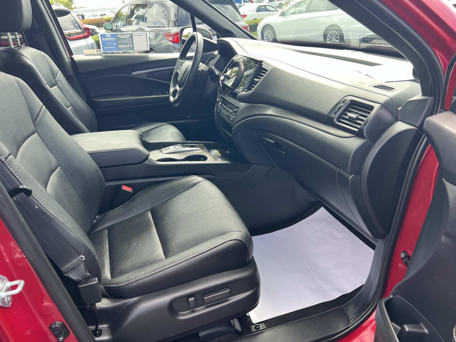 Certified 2024 Honda Passport EX-L image 30