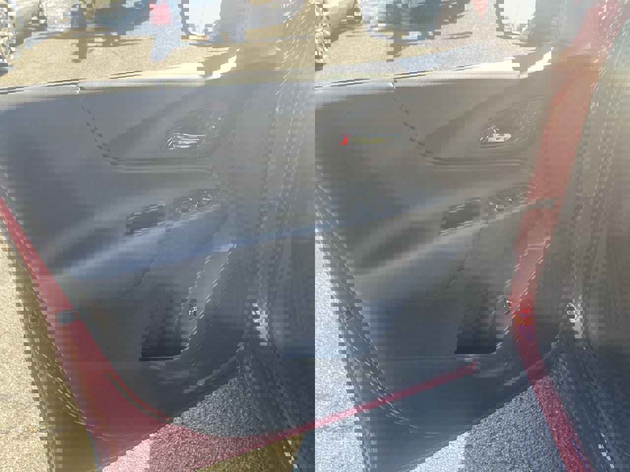 Certified 2024 Chevrolet Equinox LT w/ LPO, Floor Liner Package image 21