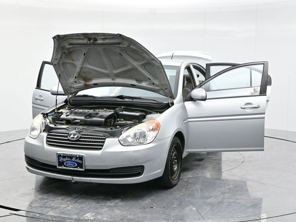 Used 2010 Hyundai Accent GLS w/ Premium Pkg 4 image 50