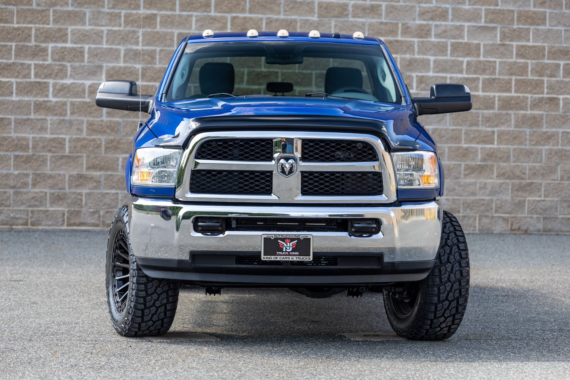 Used 2015 RAM 2500 Tradesman w/ Chrome Appearance Group AWD/4WD image 2