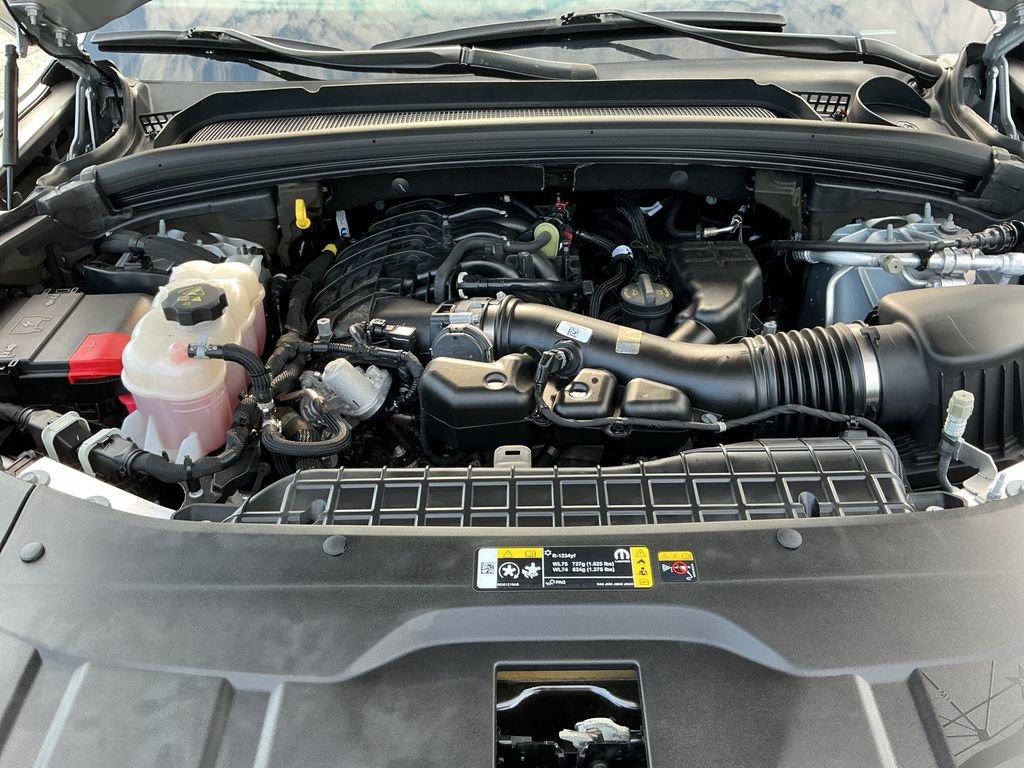 Certified 2023 Jeep Grand Cherokee L Limited AWD/4WD image 25