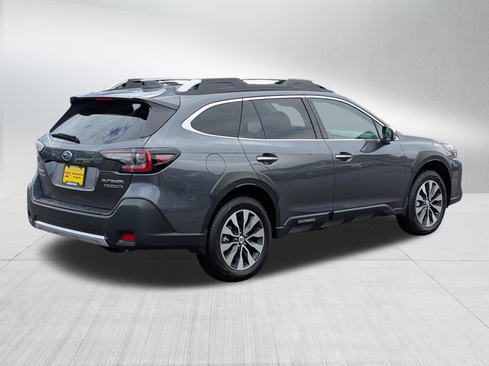 Used 2025 Subaru Outback Touring XT AWD/4WD image 7