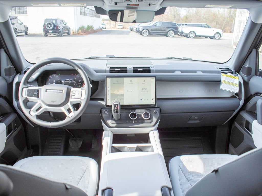 New 2026 Land Rover Defender 110 X-Dynamic SE image 17