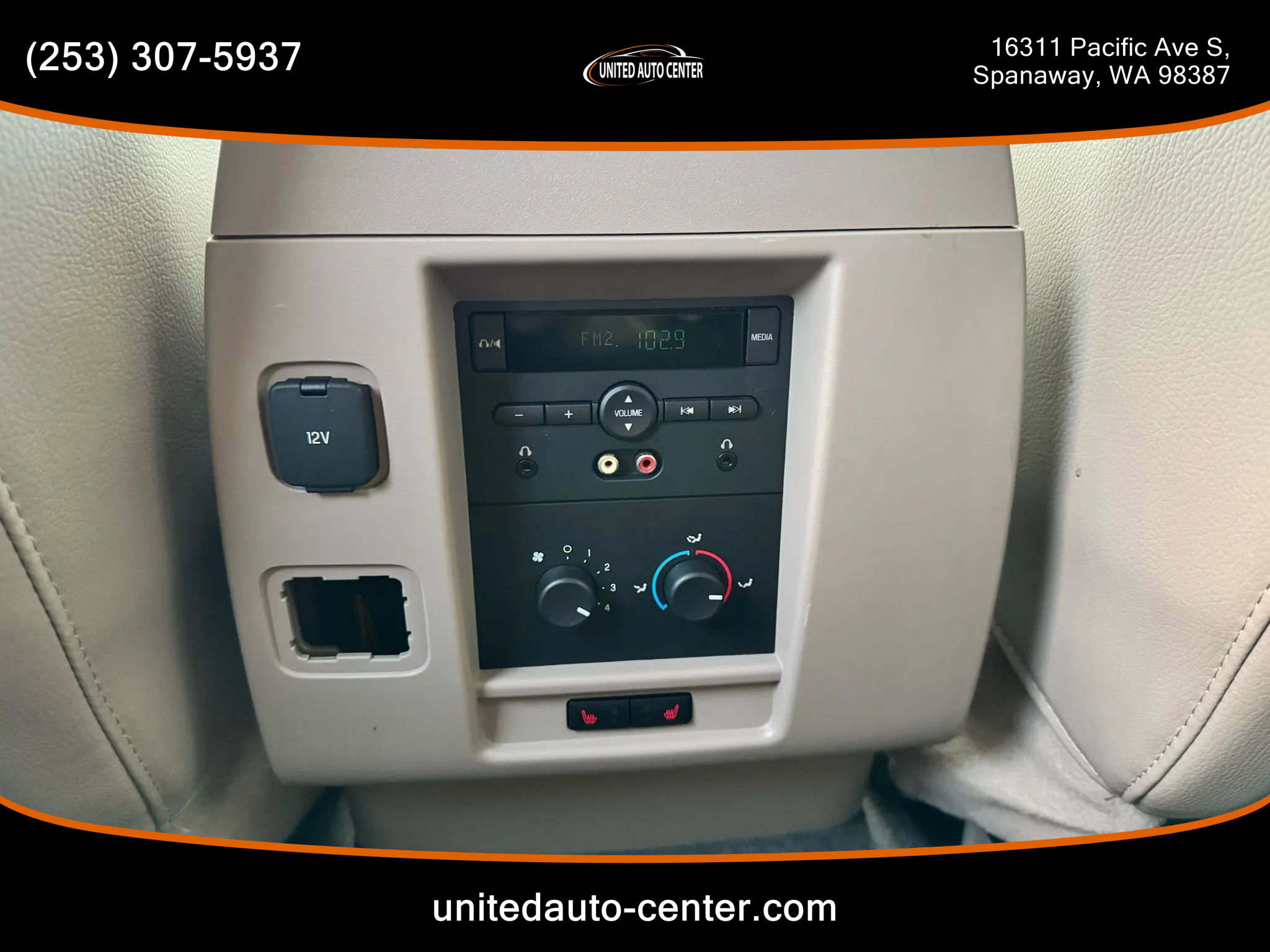 Used 2013 Ford Expedition Limited image 19