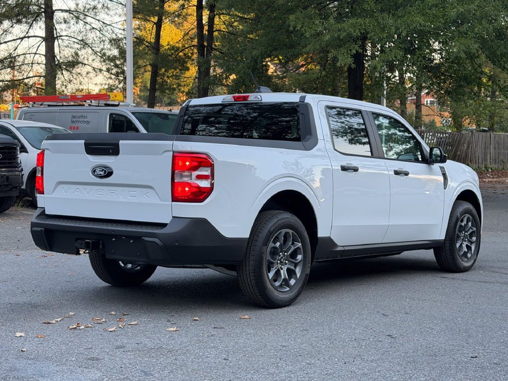 New 2026 Ford Maverick XLT w/ Equipment Group 301A AWD/4WD image 5