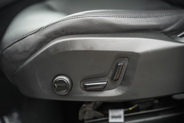 Used 2023 Volvo XC90 B6 Plus w/ Protection Package AWD/4WD image 35