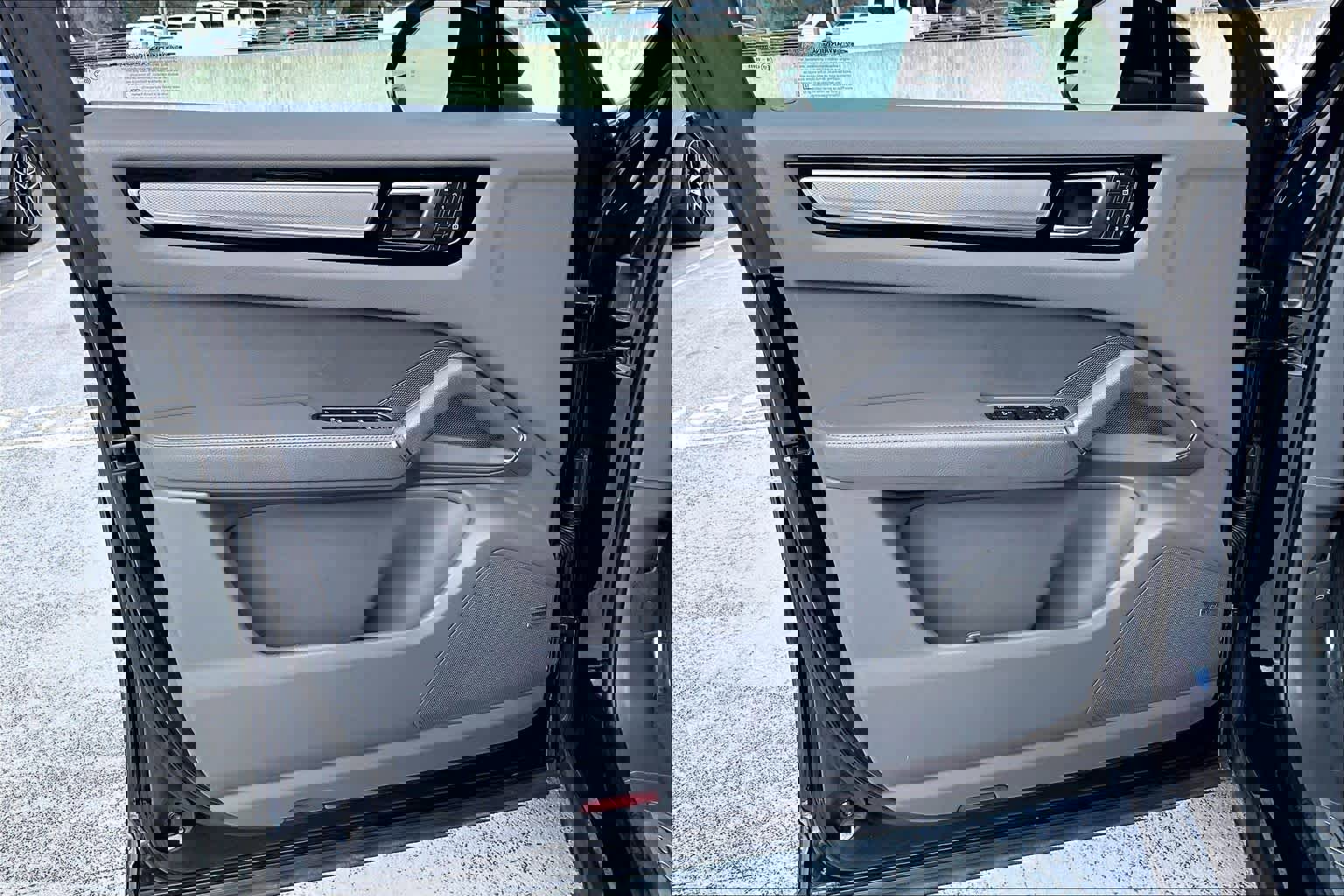 Used 2022 Porsche Cayenne S image 21