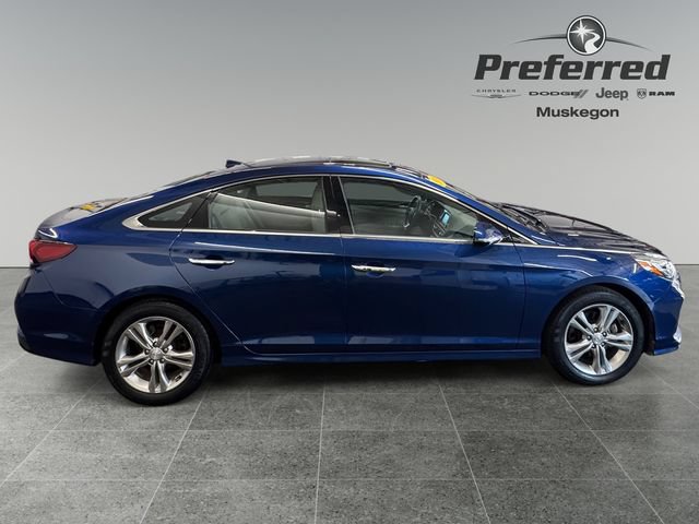 Used 2018 Hyundai Sonata Limited w/ Cargo Package FWD image 8
