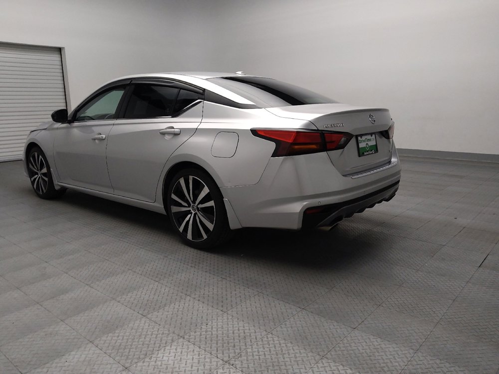 Used 2020 Nissan Altima 2.5 SR w/ Premium Package image 5