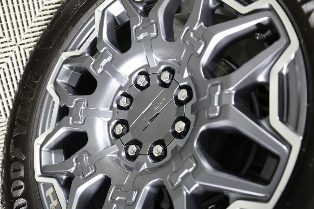 Used 2024 GMC Hummer EV 3X image 56