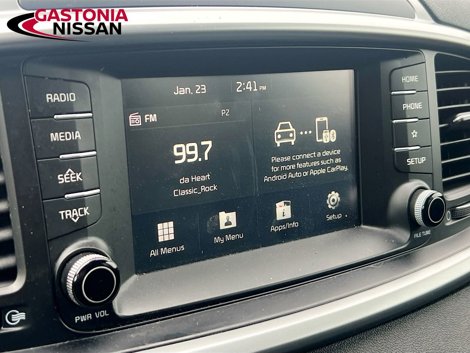 Used 2019 Kia Sorento LX image 18