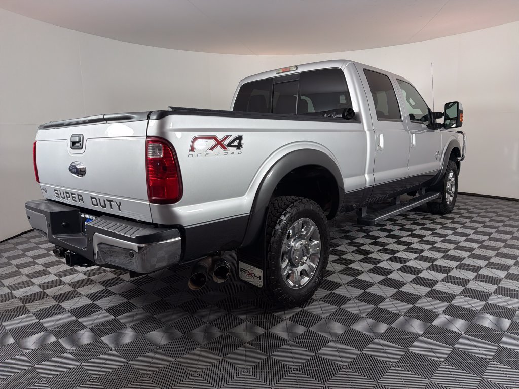 Used 2015 Ford F350 Lariat w/ Lariat Ultimate Package AWD/4WD image 3