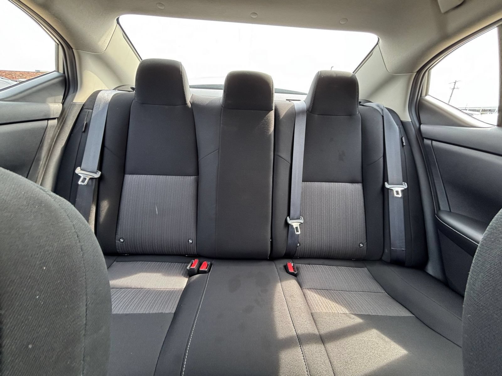 Used 2025 Nissan Sentra SV FWD image 35
