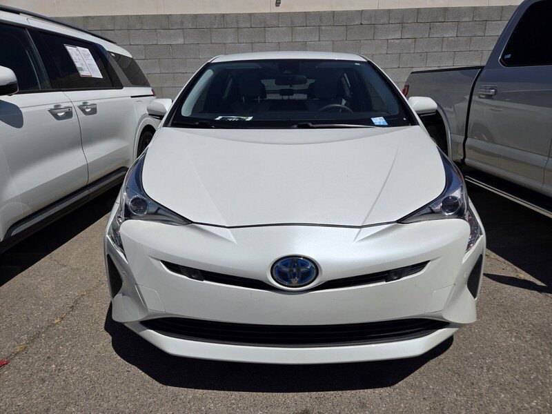 Used 2018 Toyota Prius Two w/ Prius Two Safety Plus Package FWD image 3