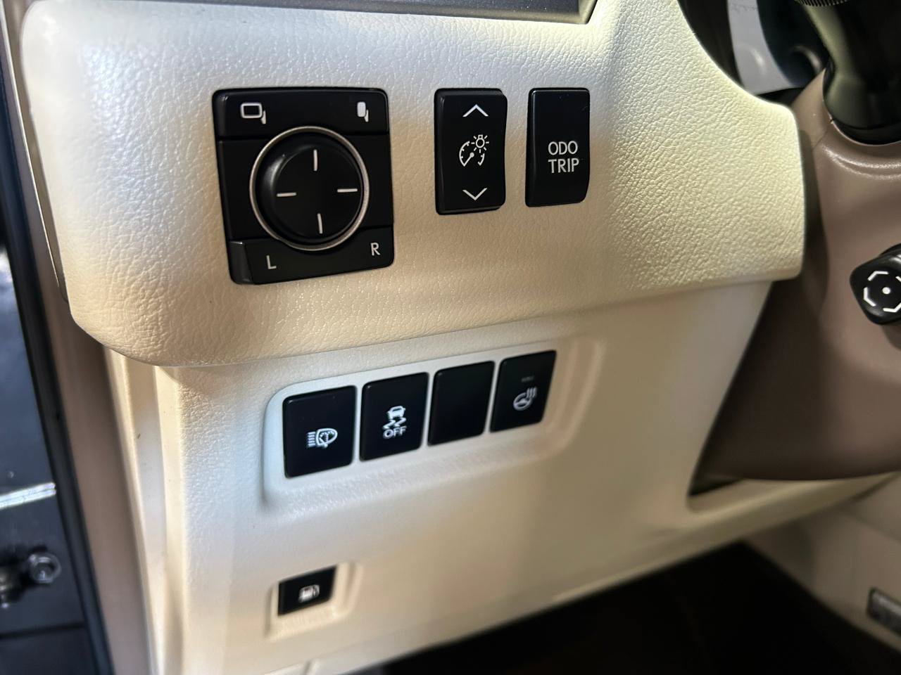 Used 2015 Lexus GX 460 Luxury AWD/4WD image 11