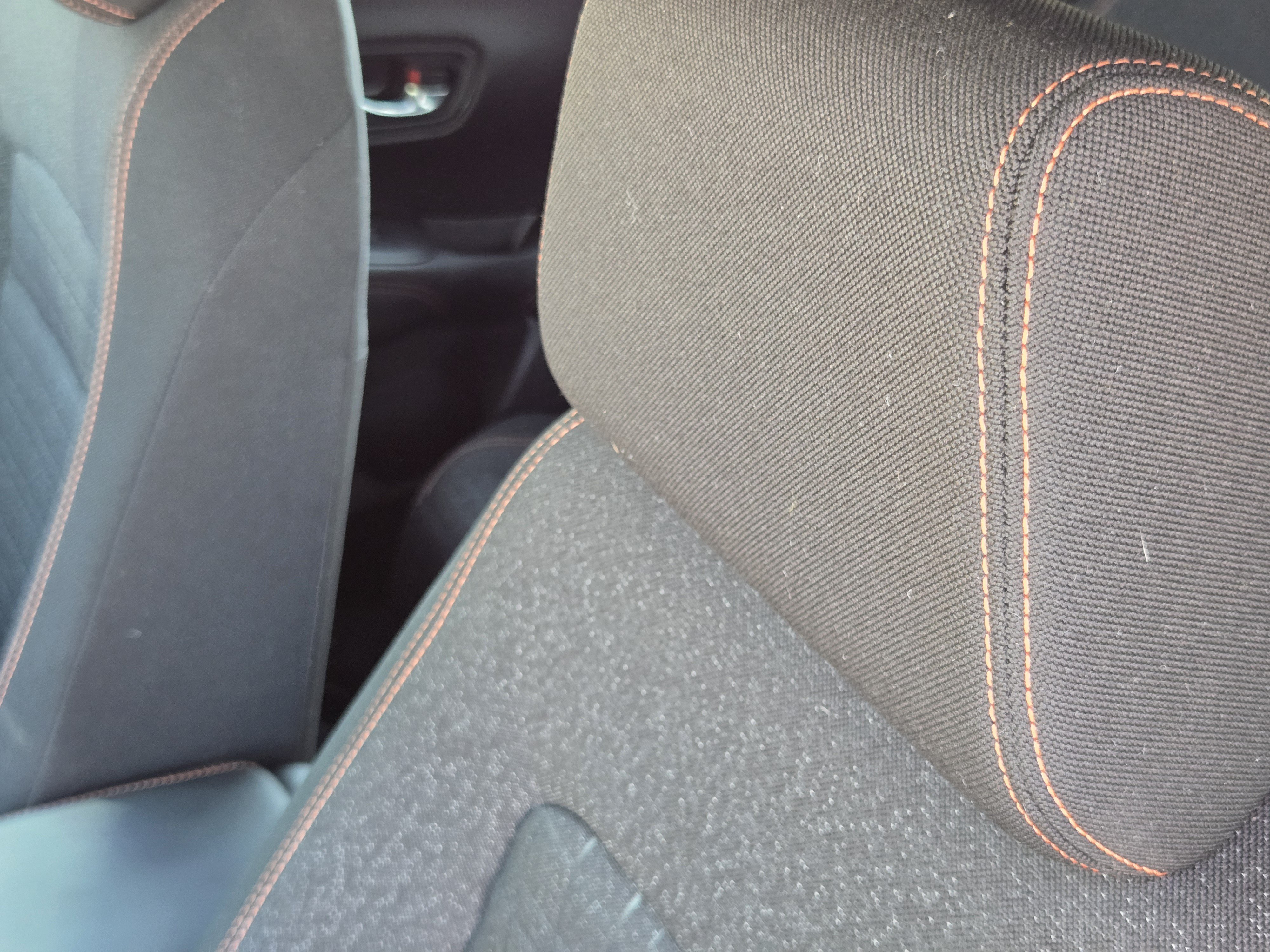Certified 2025 Honda HR-V Sport image 11