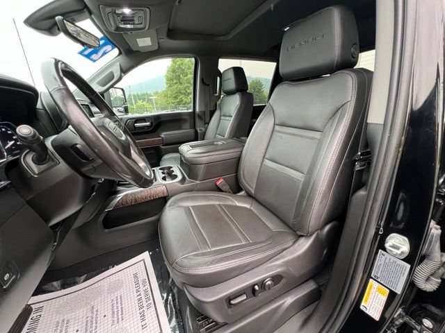 Used 2021 GMC Sierra 3500 Denali w/ Denali Ultimate Package AWD/4WD image 16
